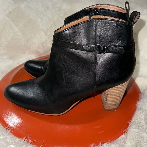 Lucky Brand 8.5 Black Tan Mabina Zip Side Buckle Leather Ankle Heel Boots - Picture 9 of 13